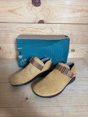 NWT Chaco Paonia Caramel brown clog bootie 7